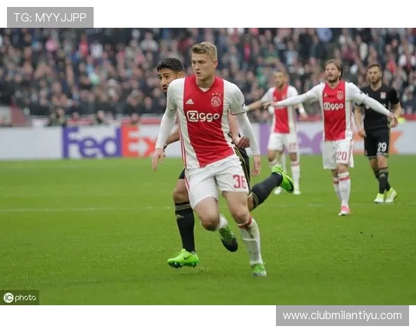 米兰story：介绍米兰地区的特色文化活动与足球运动的结合方式